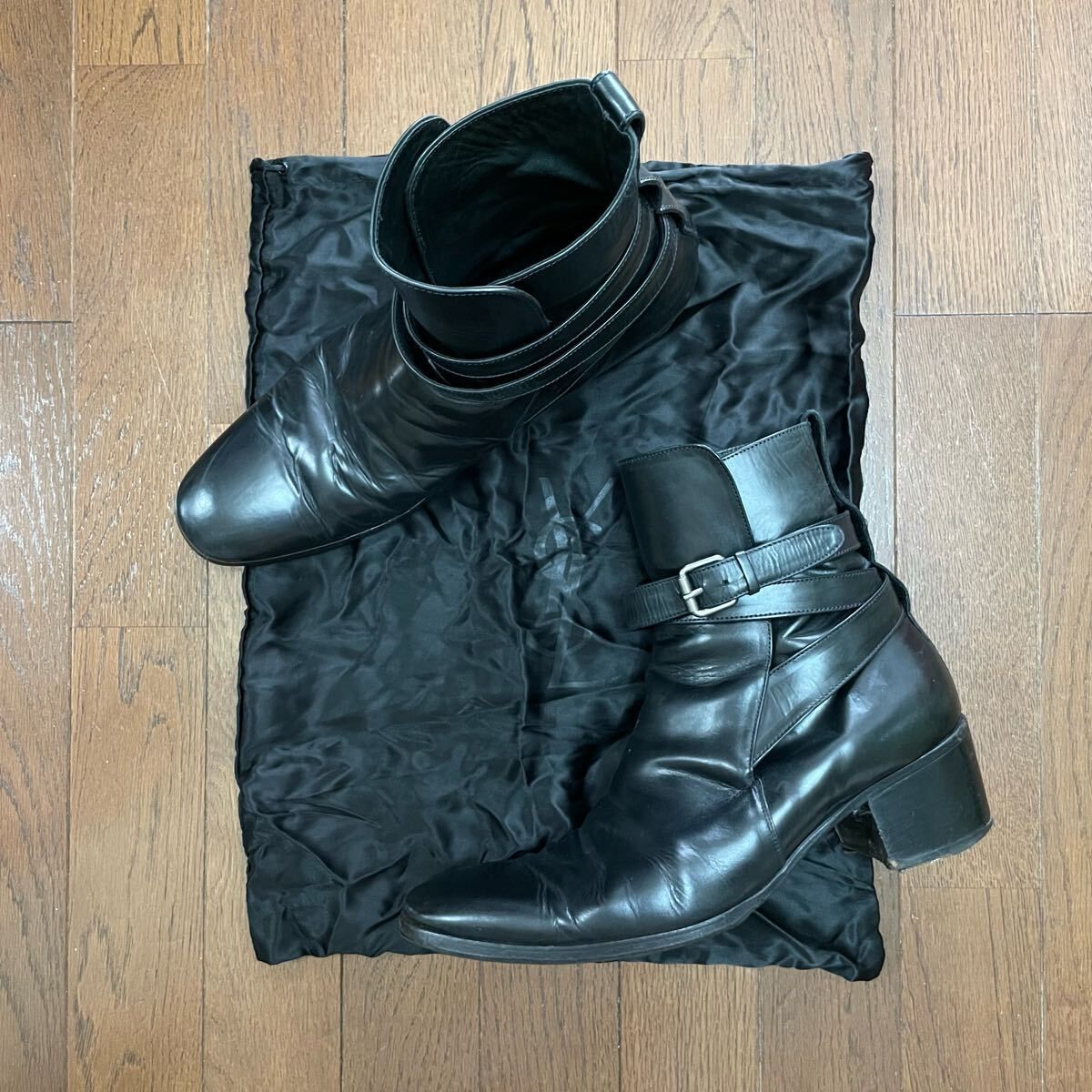 美品 Yves Saint Laurent ジョニー ヒールブーツ 43 黒 ブラック レザー
