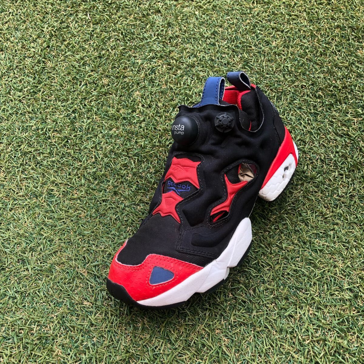 美品23.5 reebok PUMP FURY リーボック ポンプヒューリー HB563