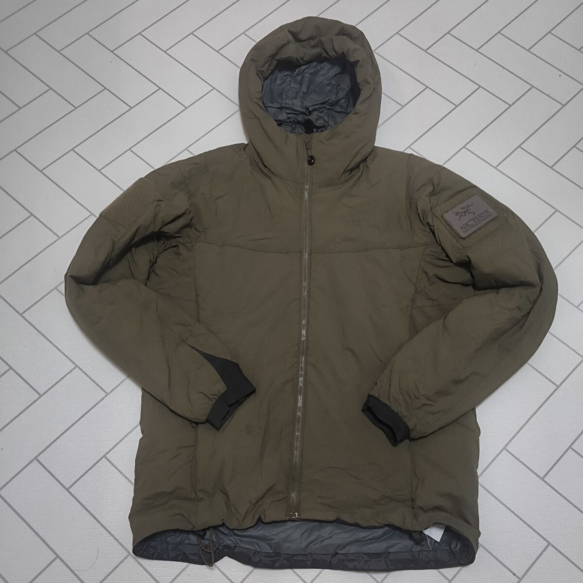 廃盤　ARC' TERYX Leaf Atom SV Hoody