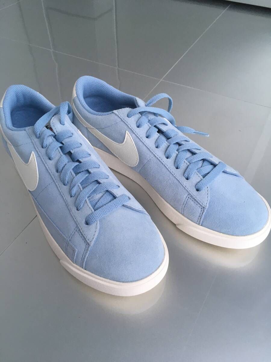 新品 ナイキ NIKE ブレザー BLAZER LOW スウェード　ライトブルー 水色　ホワイト 白　27cm スニーカー ・
