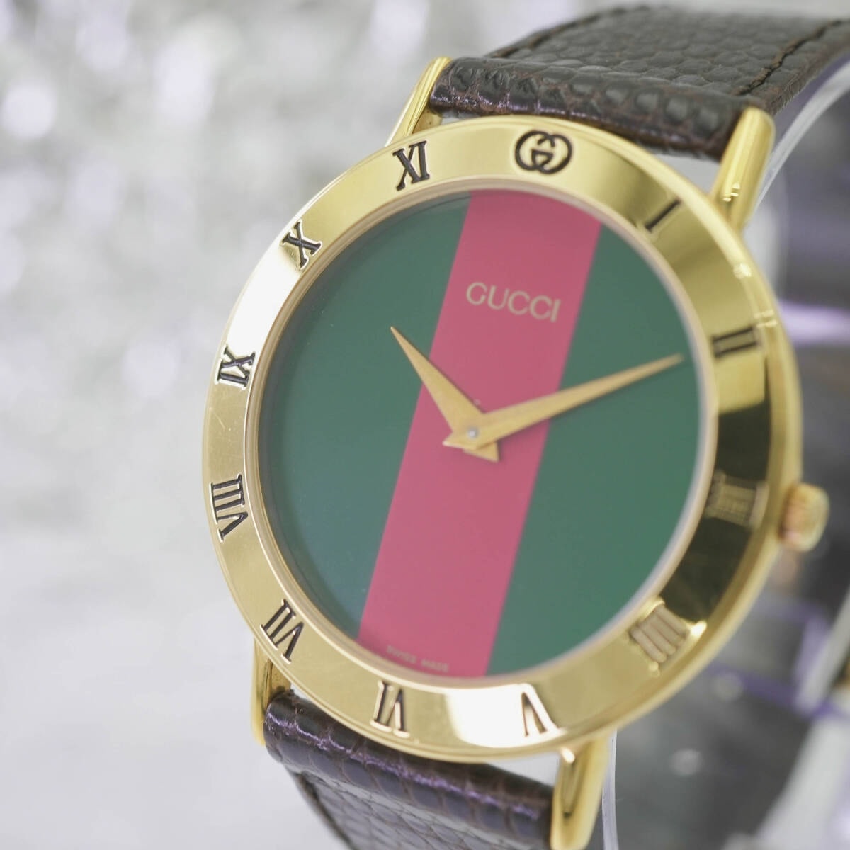 ⭐【超美品】グッチヴィンテージ3000.Lゴールド腕時計(新品電池稼働品) ⭐【超美品】グッチヴィンテージ3000.Lゴールド腕時計(新品電池稼働品