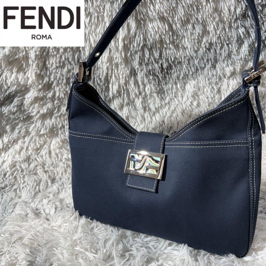 超美品　フェンディ　ショルダーバッグ　マンマバケット　デニム　マーブル　FF