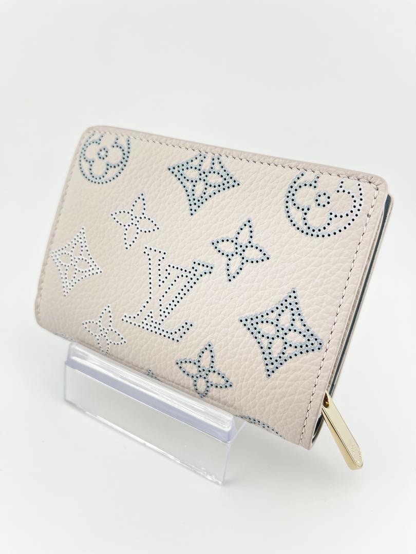 未使用品級 ルイヴィトン 2つ折り財布 M12138 ポルトフォイユクレア