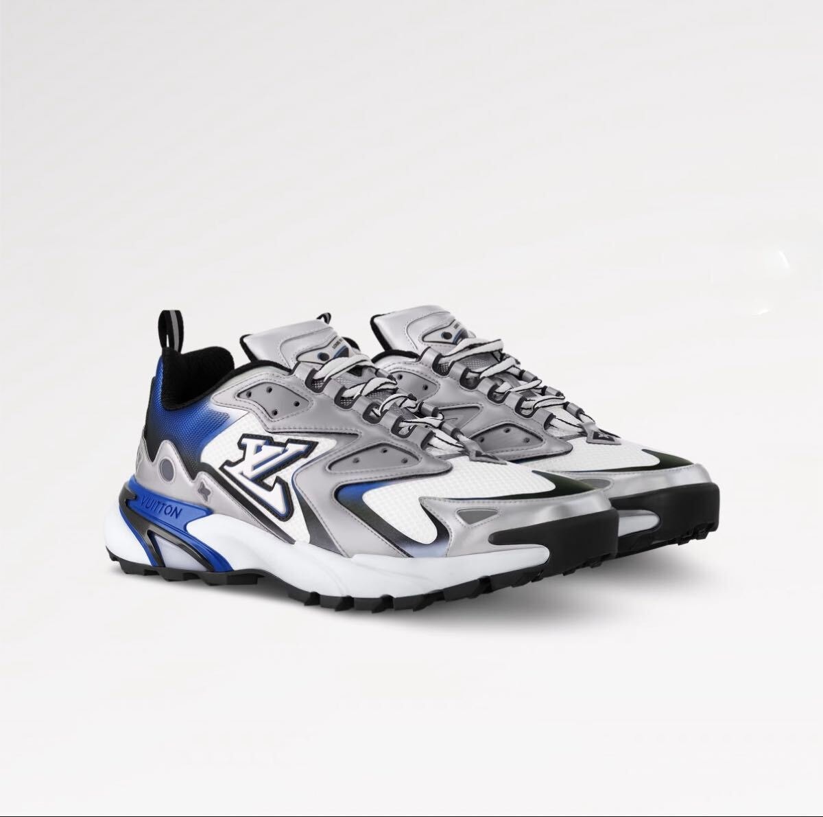 スニーカーダンク(スニダン) | 人気新作のスニーカー、トレカ、注目