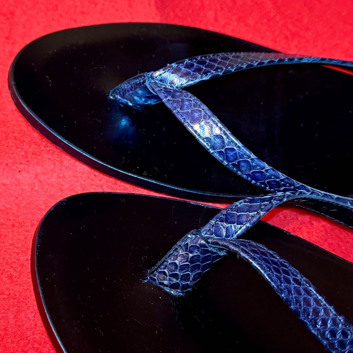 【美品】Dolce&Gabbana ネイビートング パイソン/カーフ サンダル ドルチェ&ガッバーナ