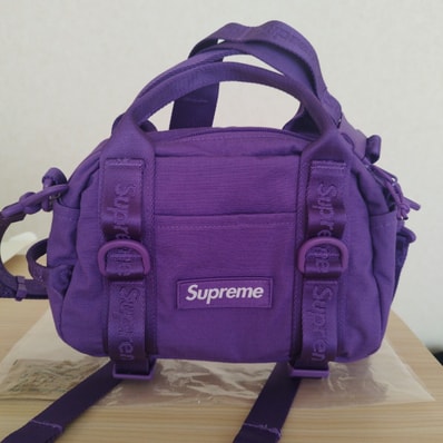 Supreme Fat Tip Jacquard Denim Sling Bag Supreme Fat Tip Jacquard Denim Sling Bag