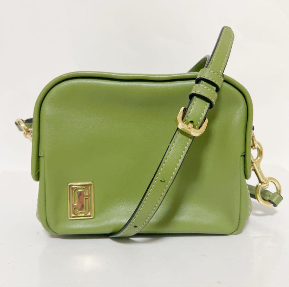 MARC JACOBS マークジェイコブス ミニ スクイーズ ショルダーポシェット グリーン 中古