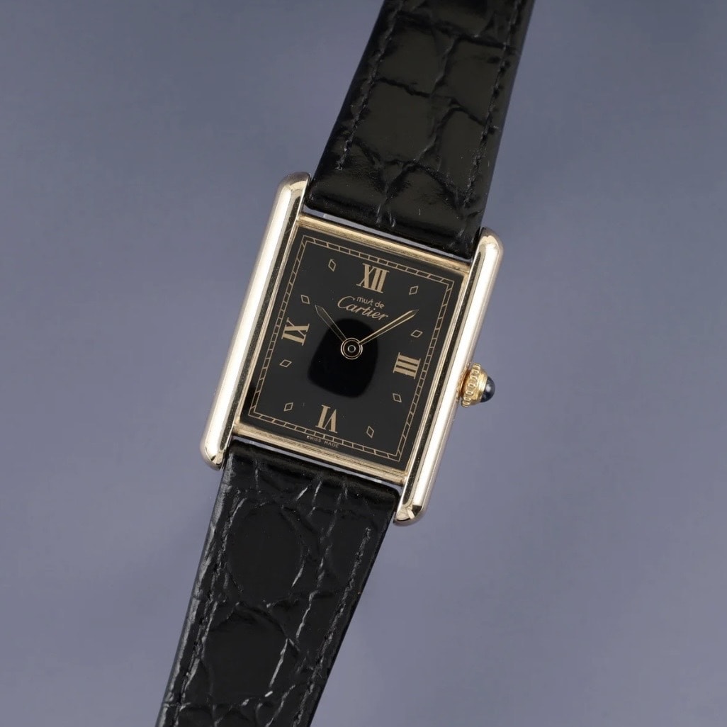 【極美品】カルティエ マストタンク LM ブラック飛びローマン文字盤　クォーツ　純正尾錠