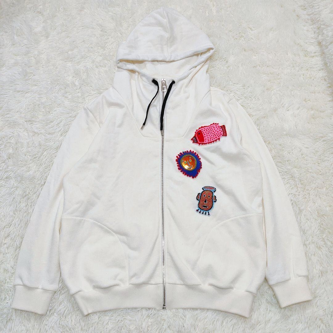 ルイヴィトン LOUIS VUITTON 草間彌生　YAYOI KUSAMA パーカー 刺繍　ワッペン