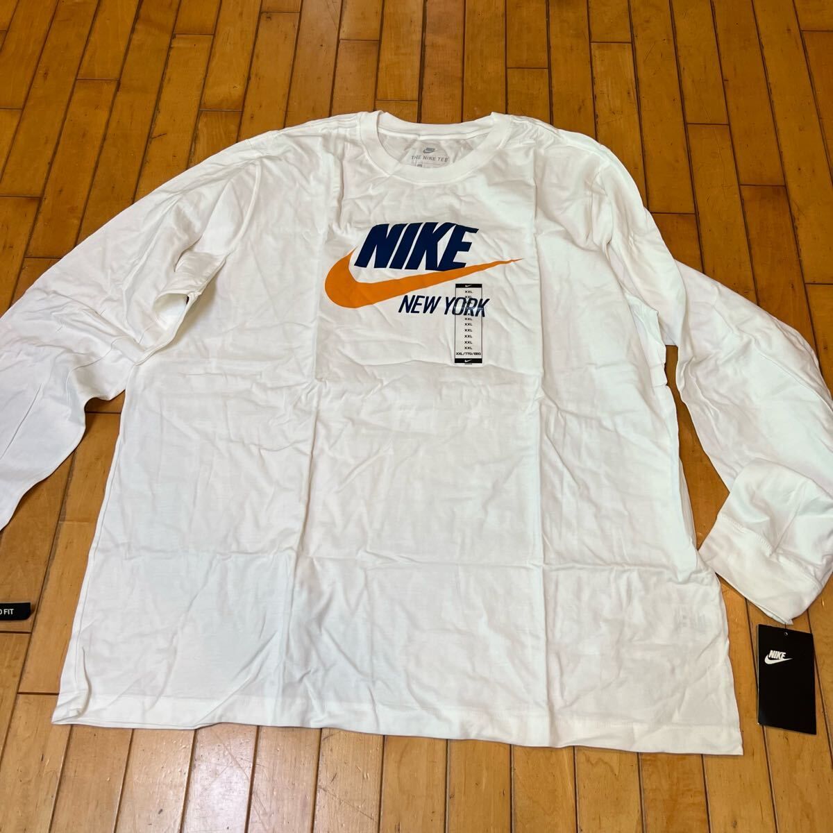 日本未発売 USサイズ XXL NIKE new york ロンTシャツ 白