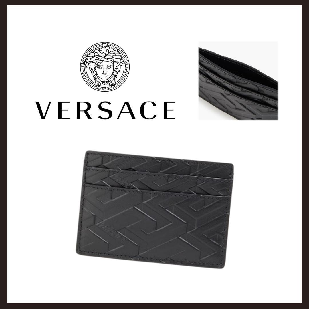 ○★新品 未使用 VERSACE ラ グレカ カードケース ブラック エンボス（ヴェルサーチェ）○●