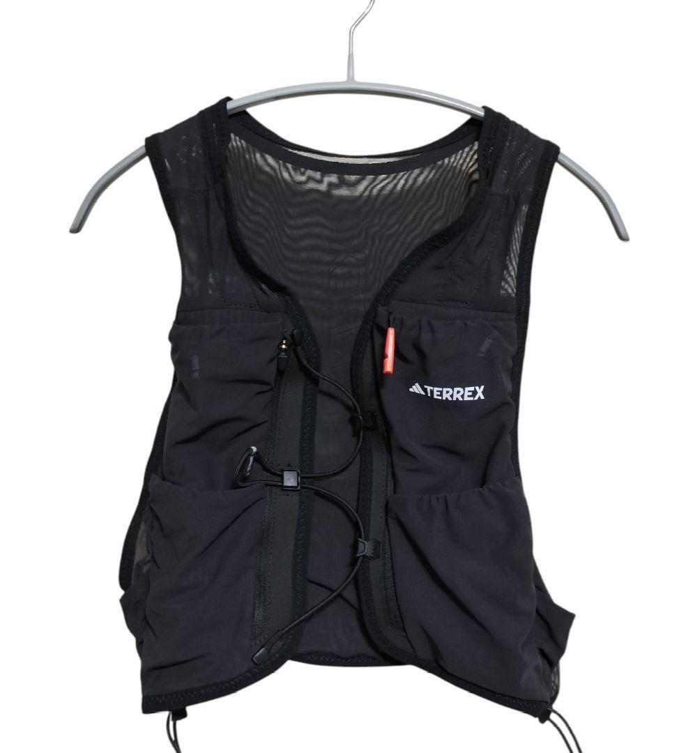 【美品】adidasテレックス ザックトレイルランニング Lサイズ 5L 黒