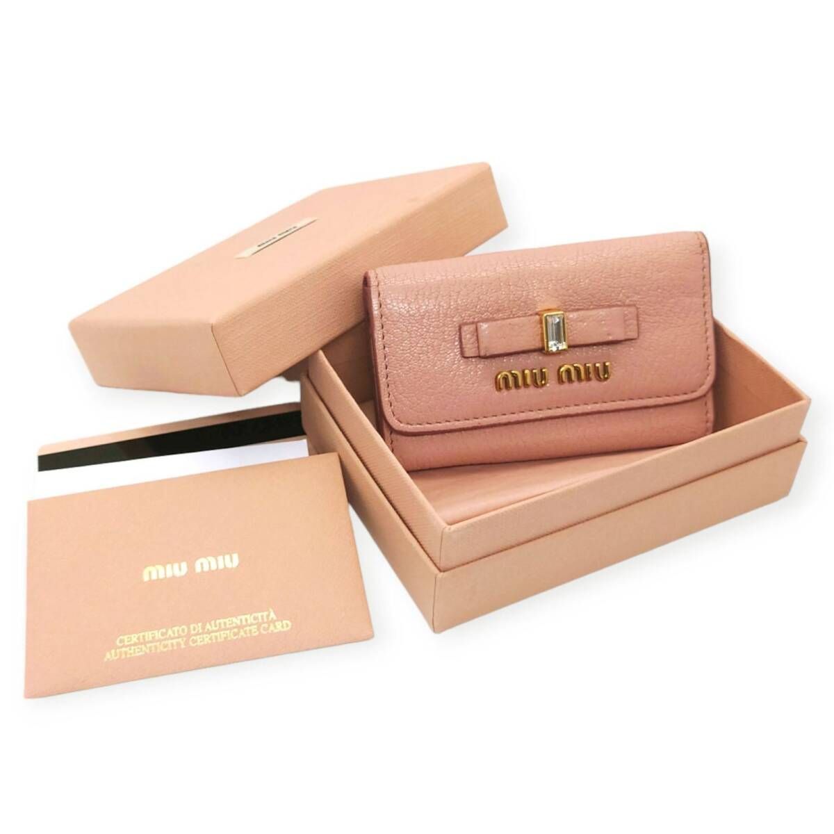 美品☆ MIU MIU 6連　キーケース　マドラス フィオッコ ボウ リボン ピンク　 ミュウミュウ　 ブランドキーケース