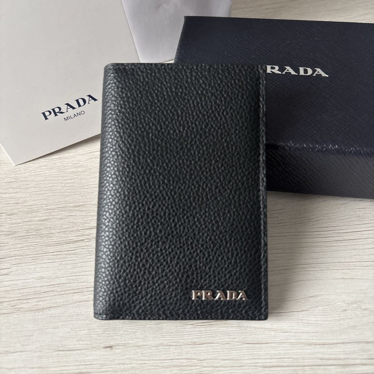 PRADA プラダ サフィアーノ ブラック レザー カードケース サフィアーノレザー