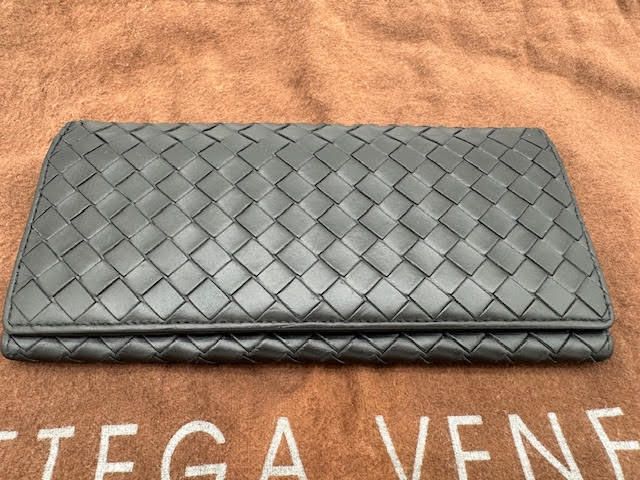 BOTTEGA VENETA/ボッテガヴェネタ　メンズ　ストレートウォレット