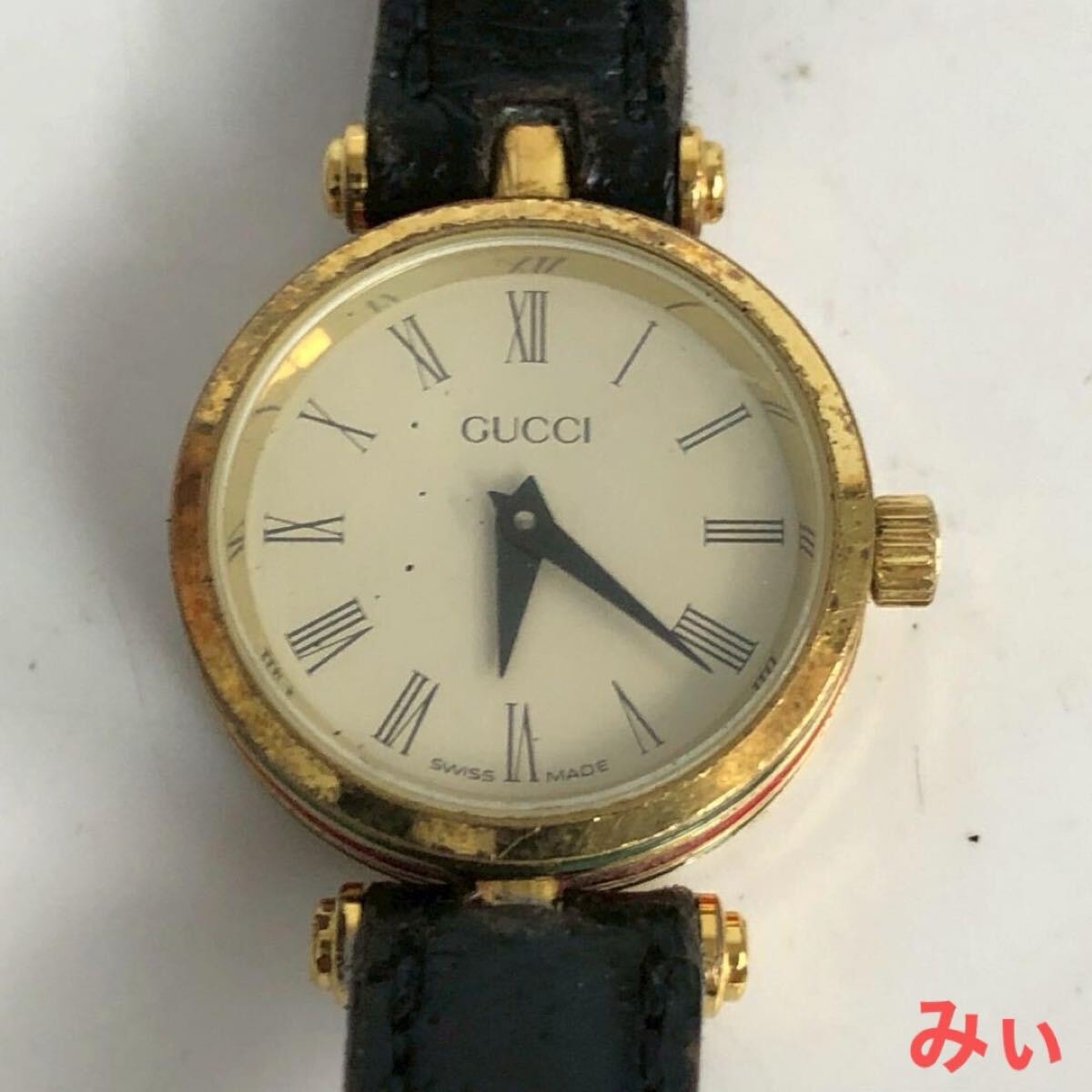 GUCCI グッチ シェリーライン 腕時計 クォーツ ゴールド ヴィンテージ リストウォッチ アナログ ラウンド 文字盤 金色 緑 赤 レザー