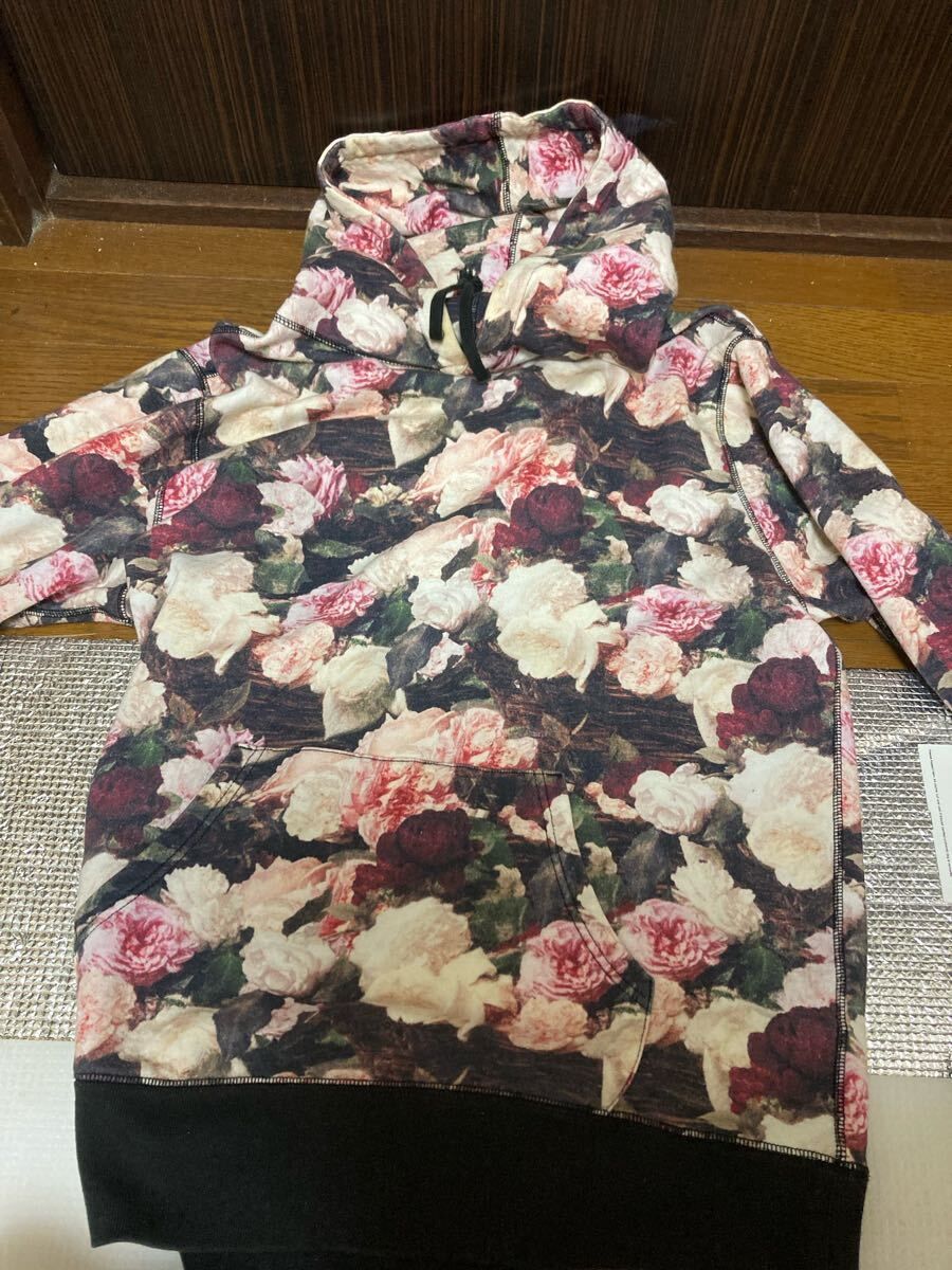 シュプリーム/SUPREME　サイズ:L 【13SS】【Power Corruption Lies Pullover】フローラルプリントプルオーバーパーカー