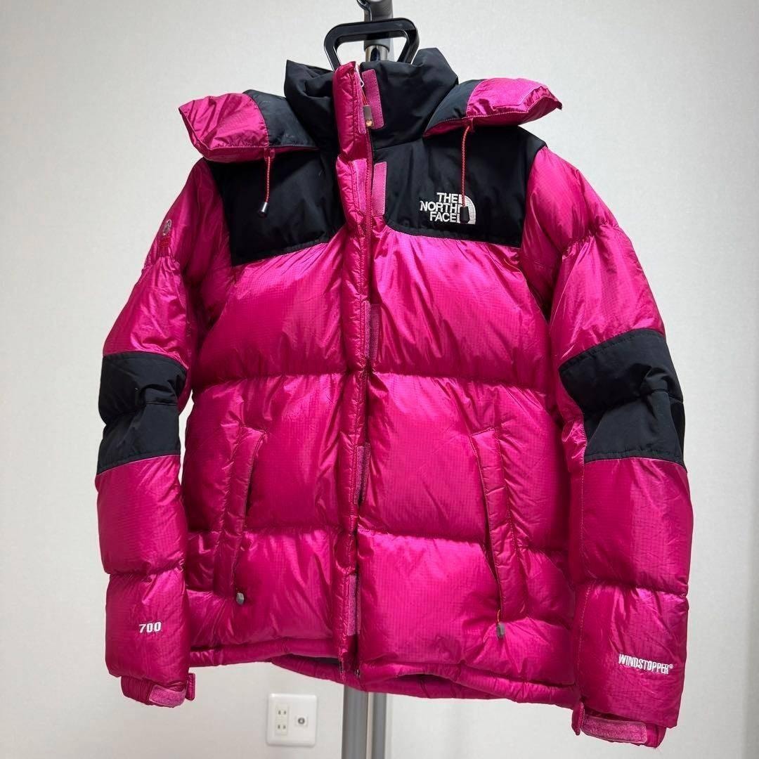 美品 ノースフェイス ヌプシ 700フィル ダウンジャケット 黒 Mサイズ 高保温 軽量 防寒 人気モデル 刺繍ロゴ レディース メンズ 男女