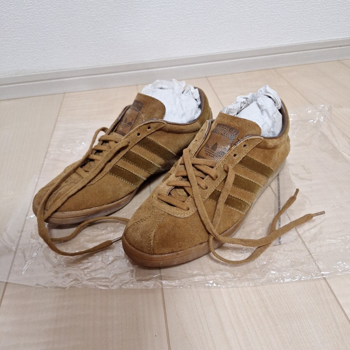 adidas アディダス タバコ フランス製 TOBACCO