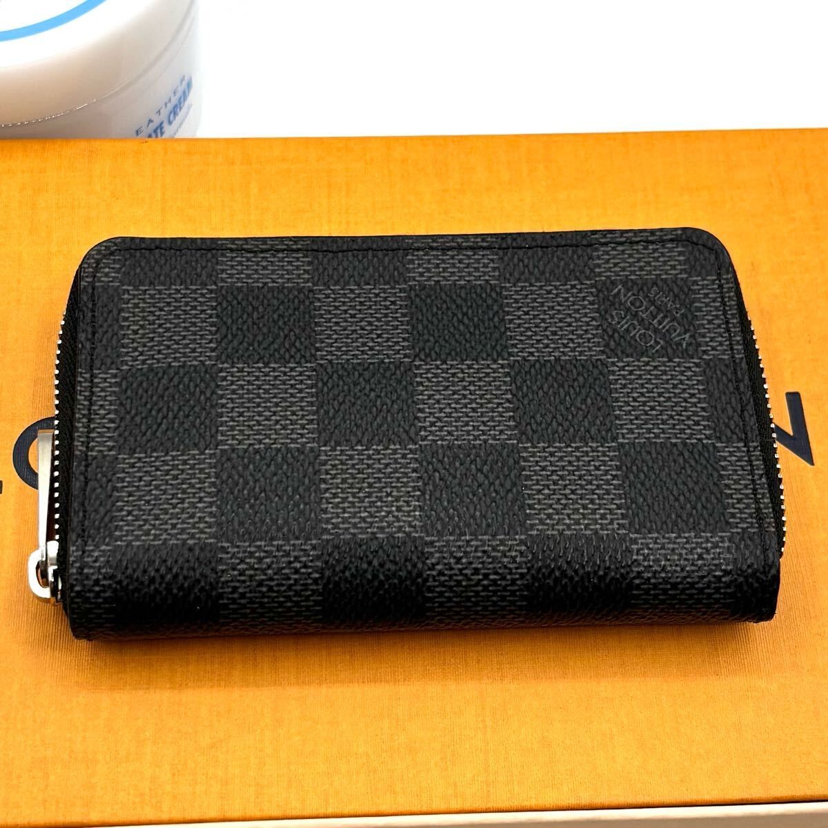 o24　ジッピーコインパース　ダミエグラフィット　ルイヴィトン　コインケース　LOUIS VUITTON