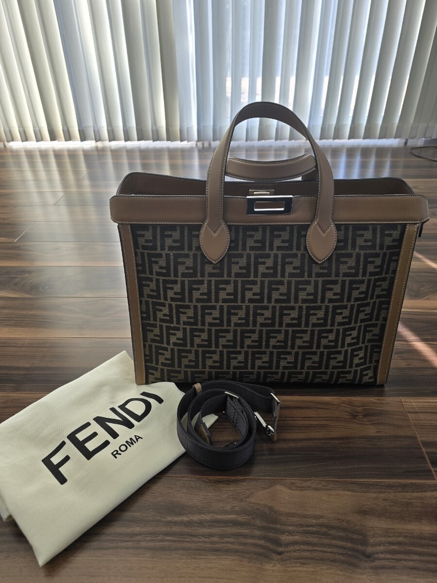 A+ (新品・未使用(ワケあり))】【新品未使用】フェンディ ボストン