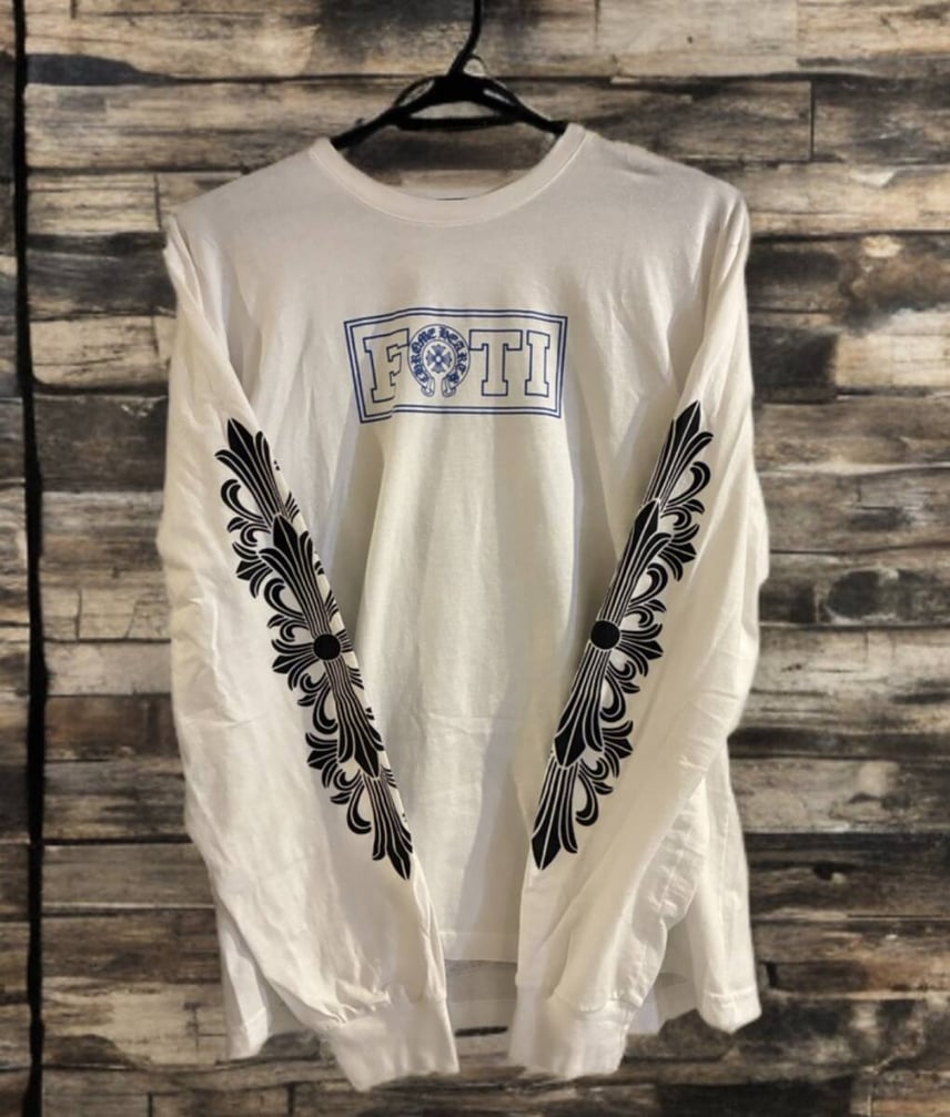クロムハーツロンT クロムハーツロングTシャツCHクロスホワイト クロムハーツロンT クロムハーツロングTシャツCHクロスホワイト