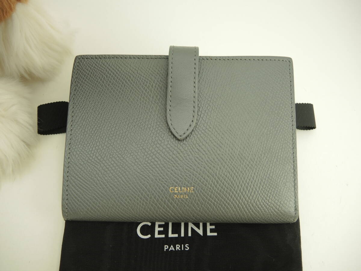 セリーヌ ミディアムストラップウォレット レザー 灰 2つ折財布@U-TG-0159