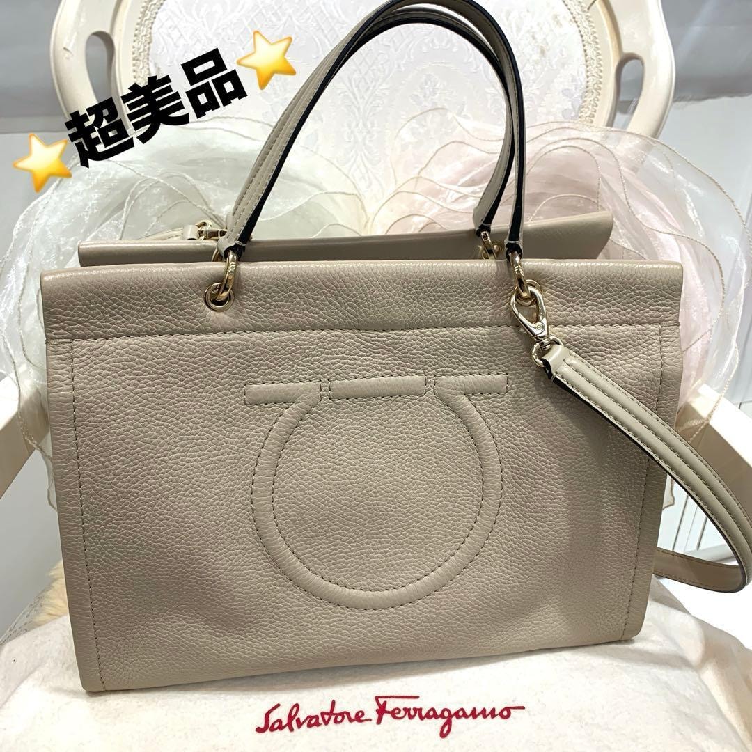 美品 Ferragamo フェラガモ ガンチーニ ハンドバッグ ショルダーバッグ