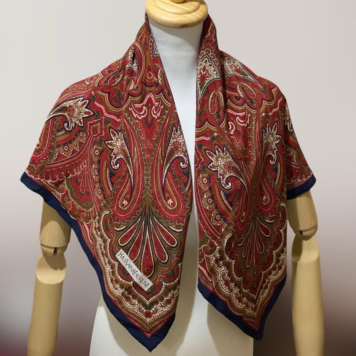 Yves Saint Laurent シルクスカーフ ペイズリー柄 サンローラン VINTAGE
