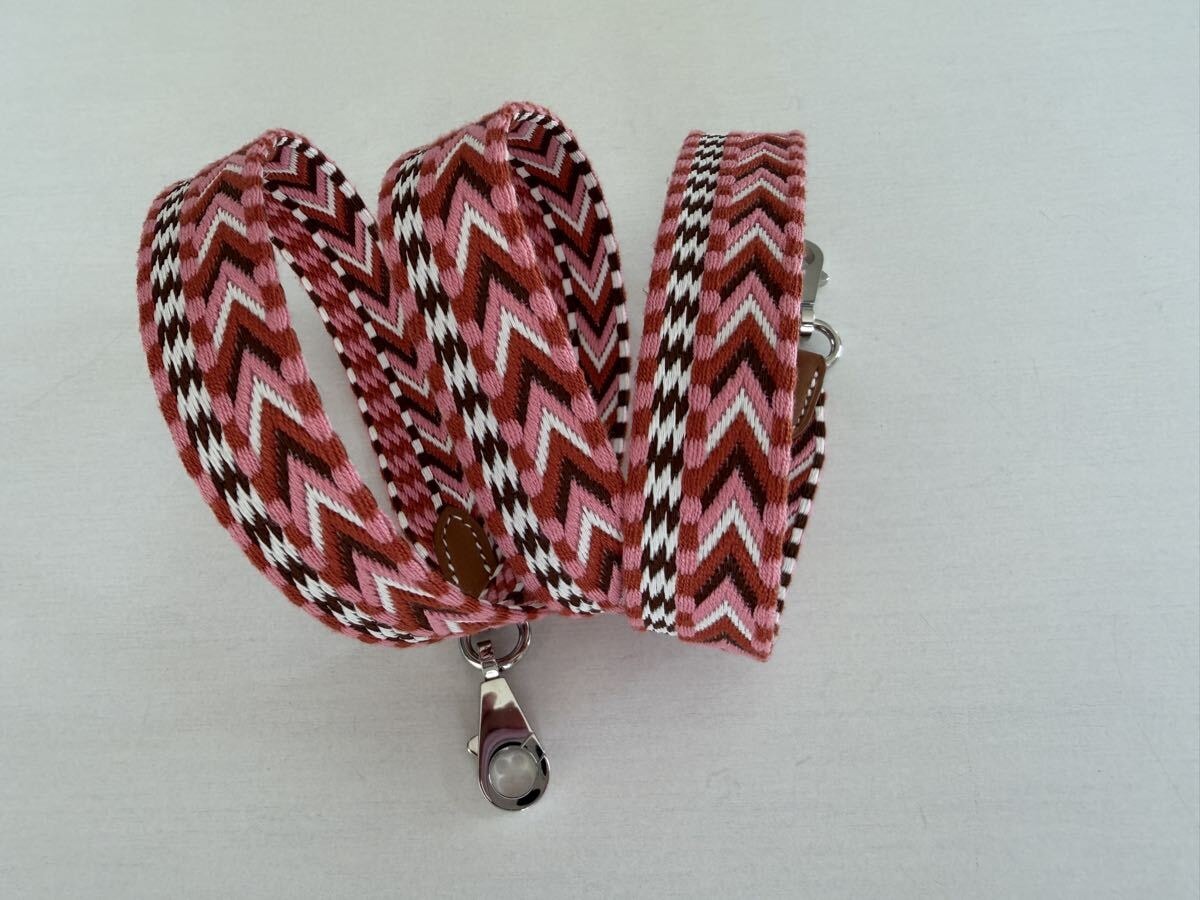 エルメス　バンドリエール　サングルカヴァル　ショルダーストラップ　ピンク　ホワイト　ローズ　ジグザグ　シルバー　HERMES 25㎜