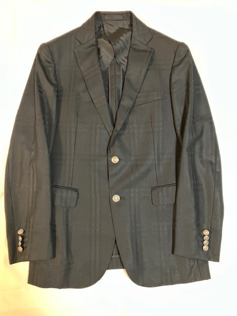 バーバリー 定番 ブラック シャドウ柄 ブレザー BURBERRY バーバリーロンドン 三陽商会 正規品 シルバー 銀ボタン ２ボタン 