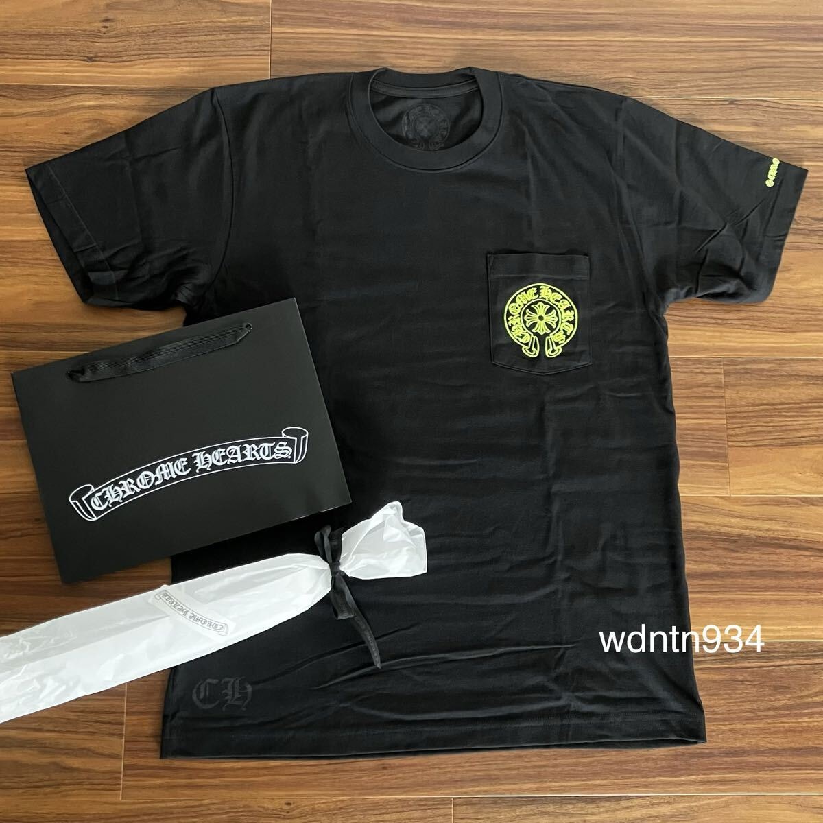 クロムハーツ ネックロゴ ポケット ロングスリーブ Tシャツ 
