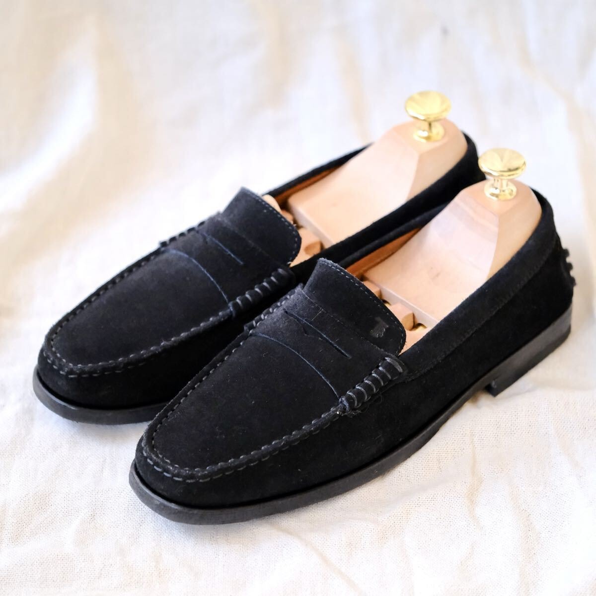 TOD’Sトッズ　スエードドライビングローファー黒36　1/2