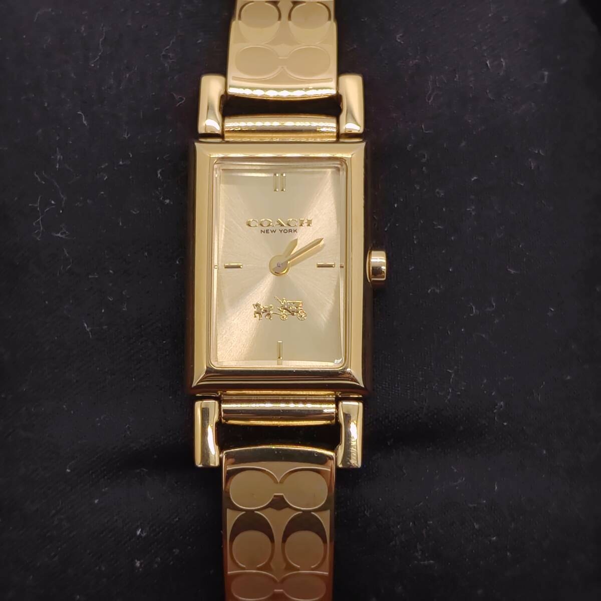 B (目立った傷や汚れなし)】【極美品/希少/スイス製】COACH コーチ