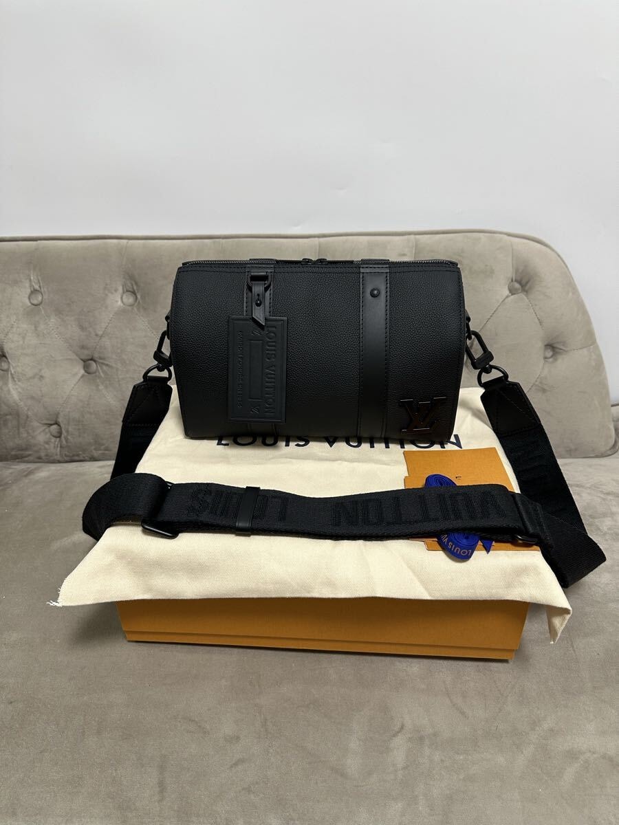 極上美品✨ルイヴィトン M59255 シティ・キーポル ICチップ 極上美品✨ルイヴィトン M59255 シティ・キーポル ICチップ