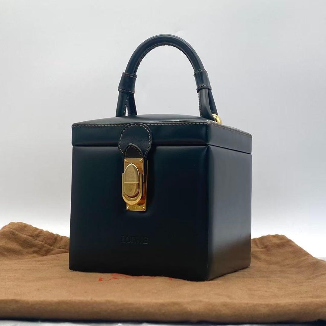 LOEWE ロエベ バニティバッグ ハンドバッグ ボックス型 アナグラム レザー