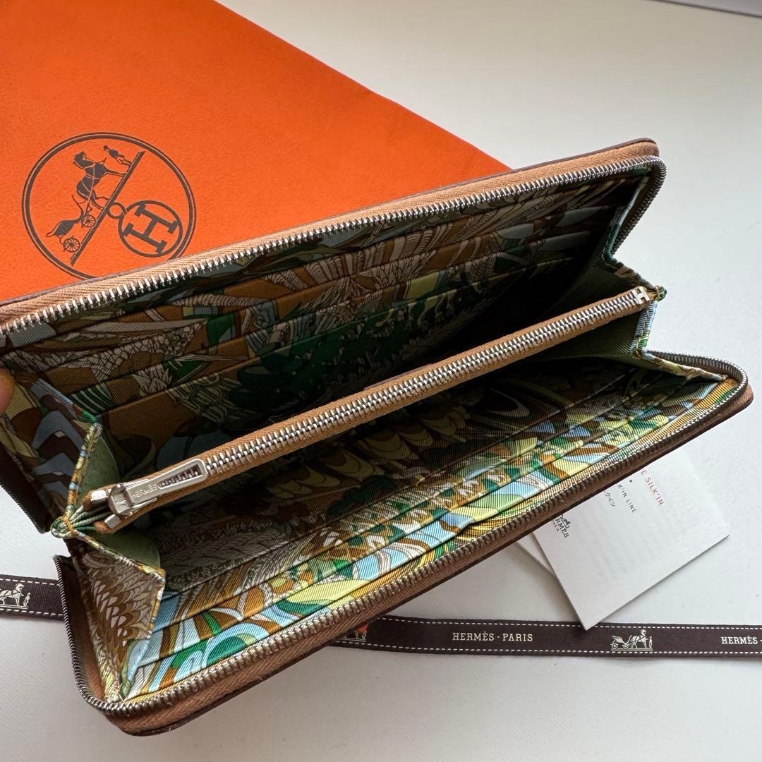 【美品】 HERMES エルメス アザップ シルクイン 長財布