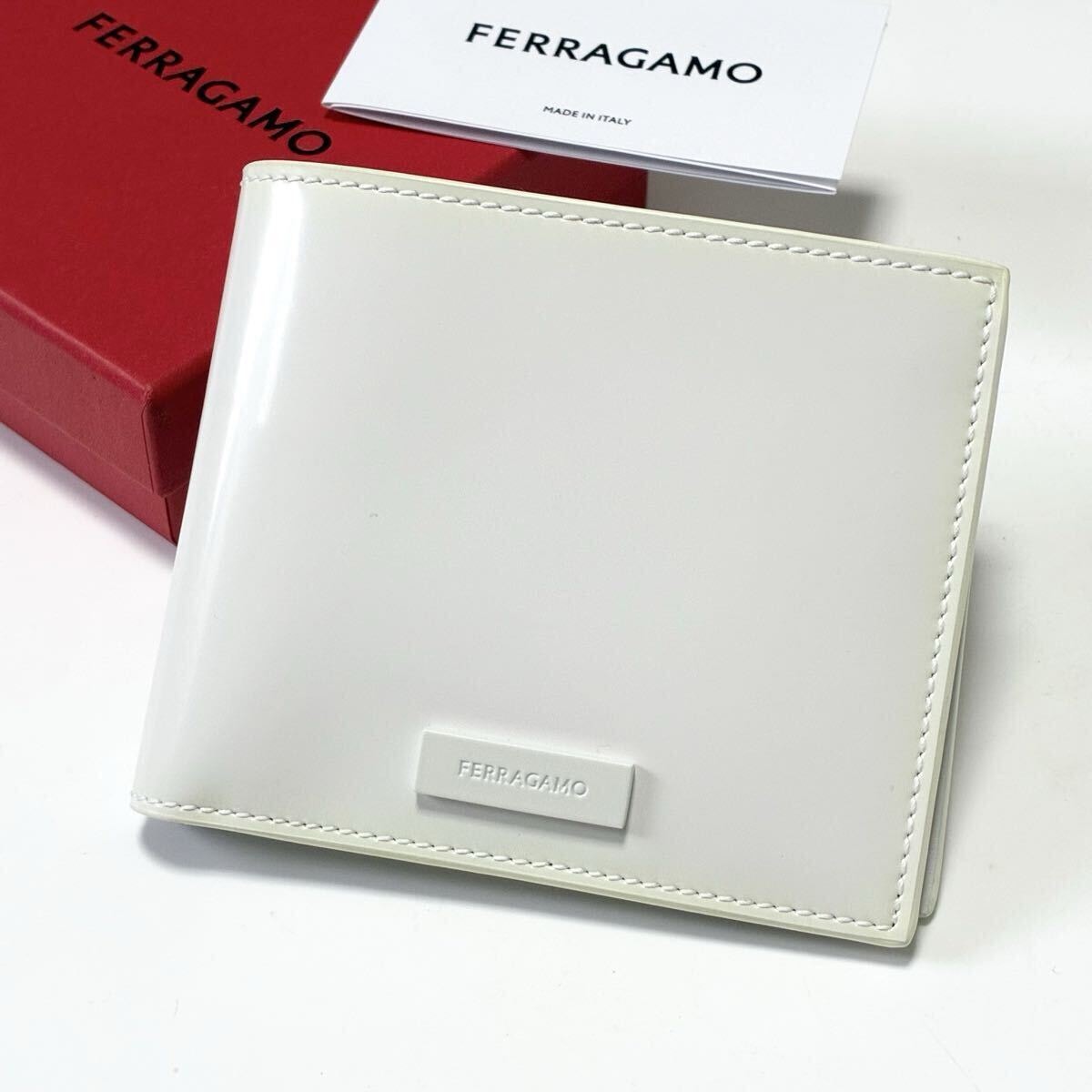 正規品フェラガモ長財布(白) フェラガモ 長財布の通販はau PAY マーケット - 輸入雑貨のネット
