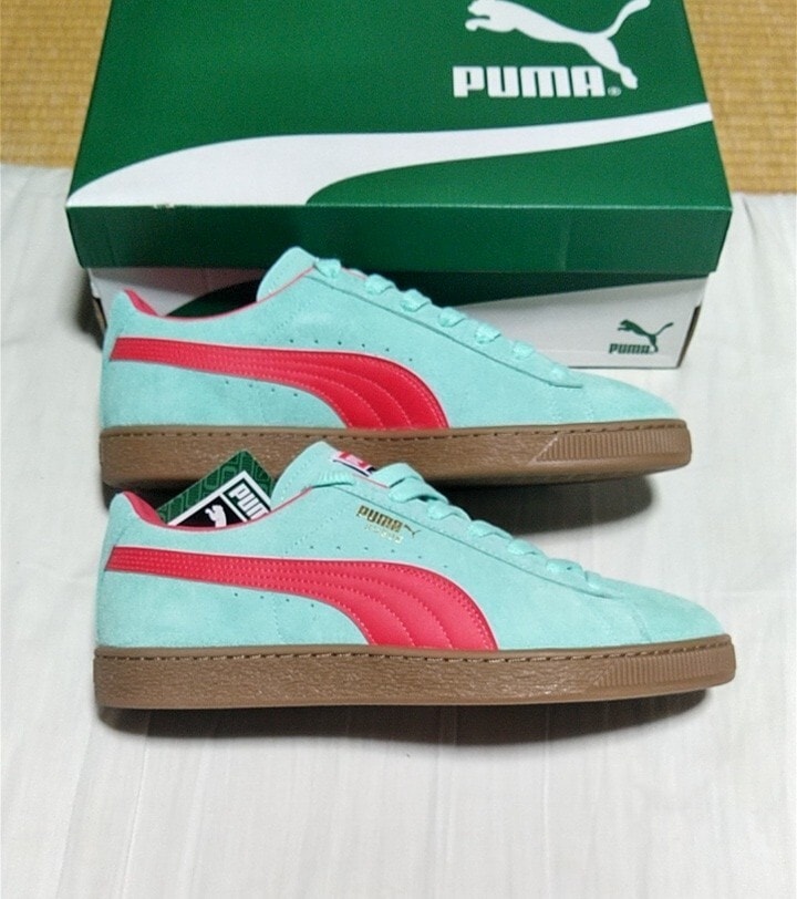 新品箱入 プーマ PUMA スウェード 28.5㎝　未使用　正規品