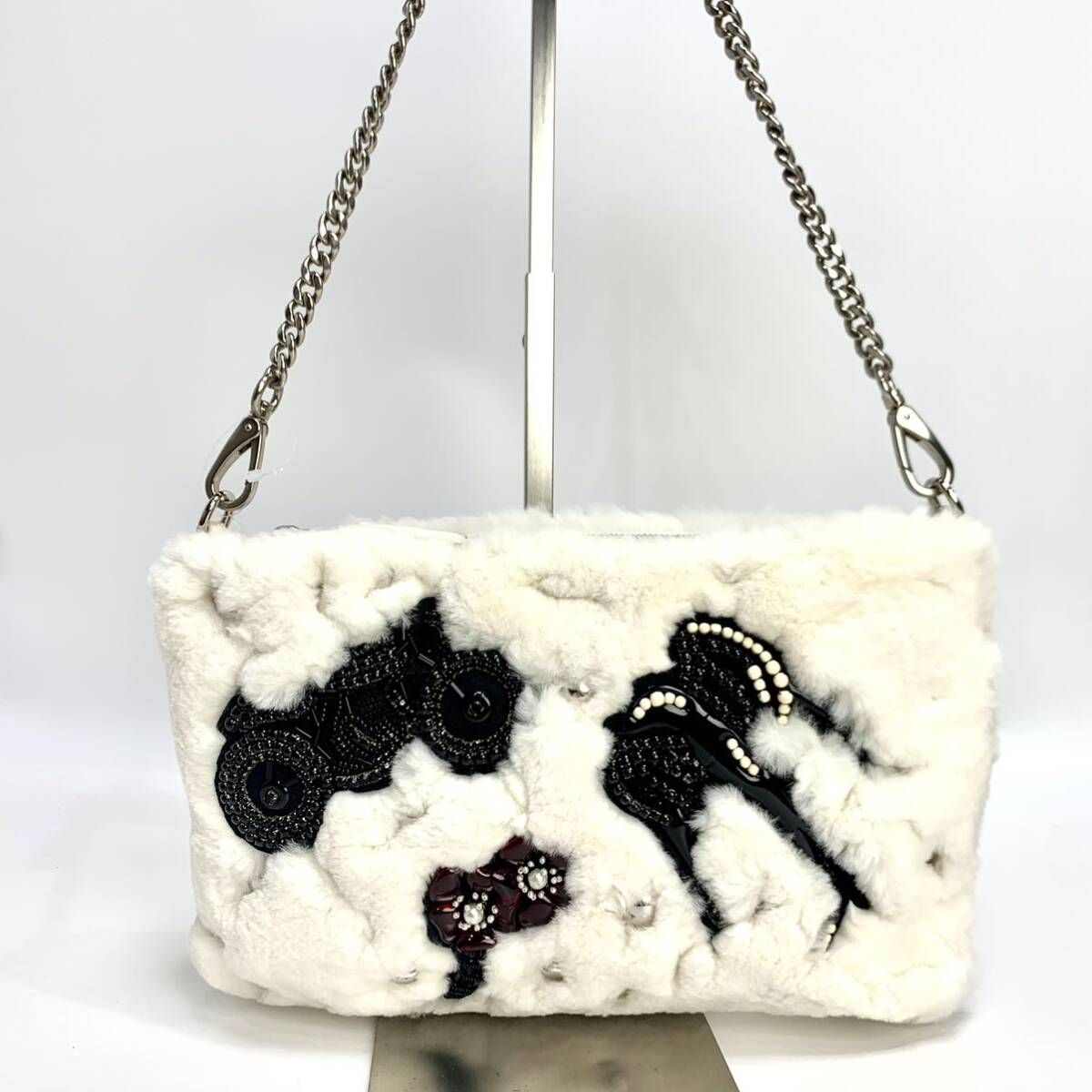 MIU MIUミュウミュウ 毛皮チェーンショルダーバッグ