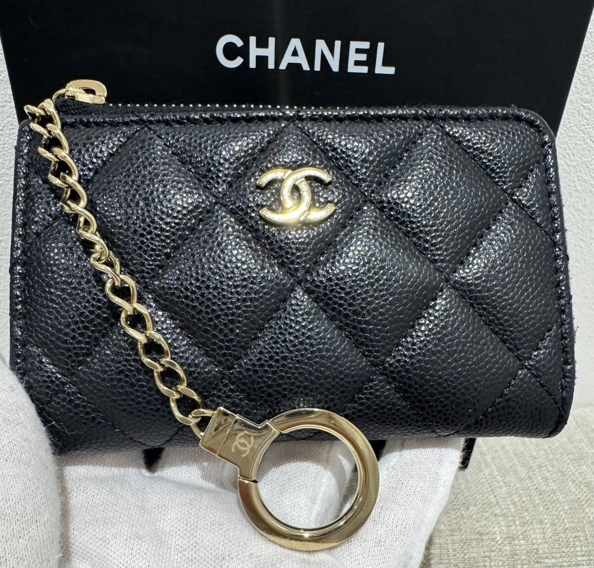 【美品】CHANEL シャネル マトラッセ L字ファスナー コインケース キーチェーン付き キャビアスキン 黒 箱・保存袋