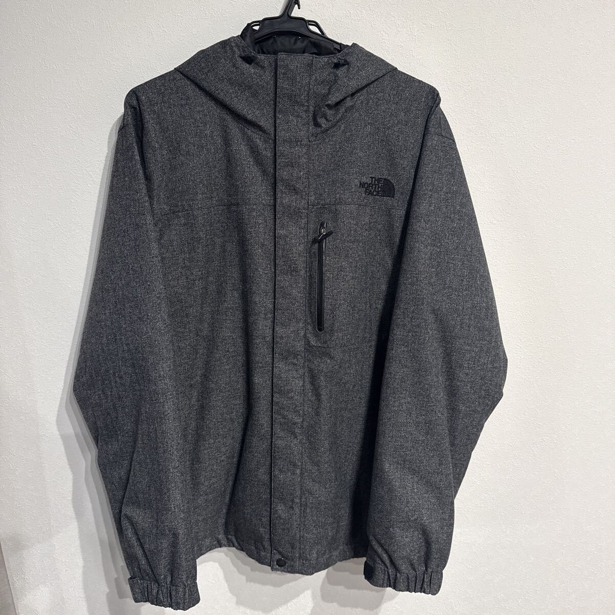 中古　 THE NORTH FACE アウター　グレー　ノースフェス　 マウンテンパーカー　ダウン　グレー　ブラック　XL NP61734　