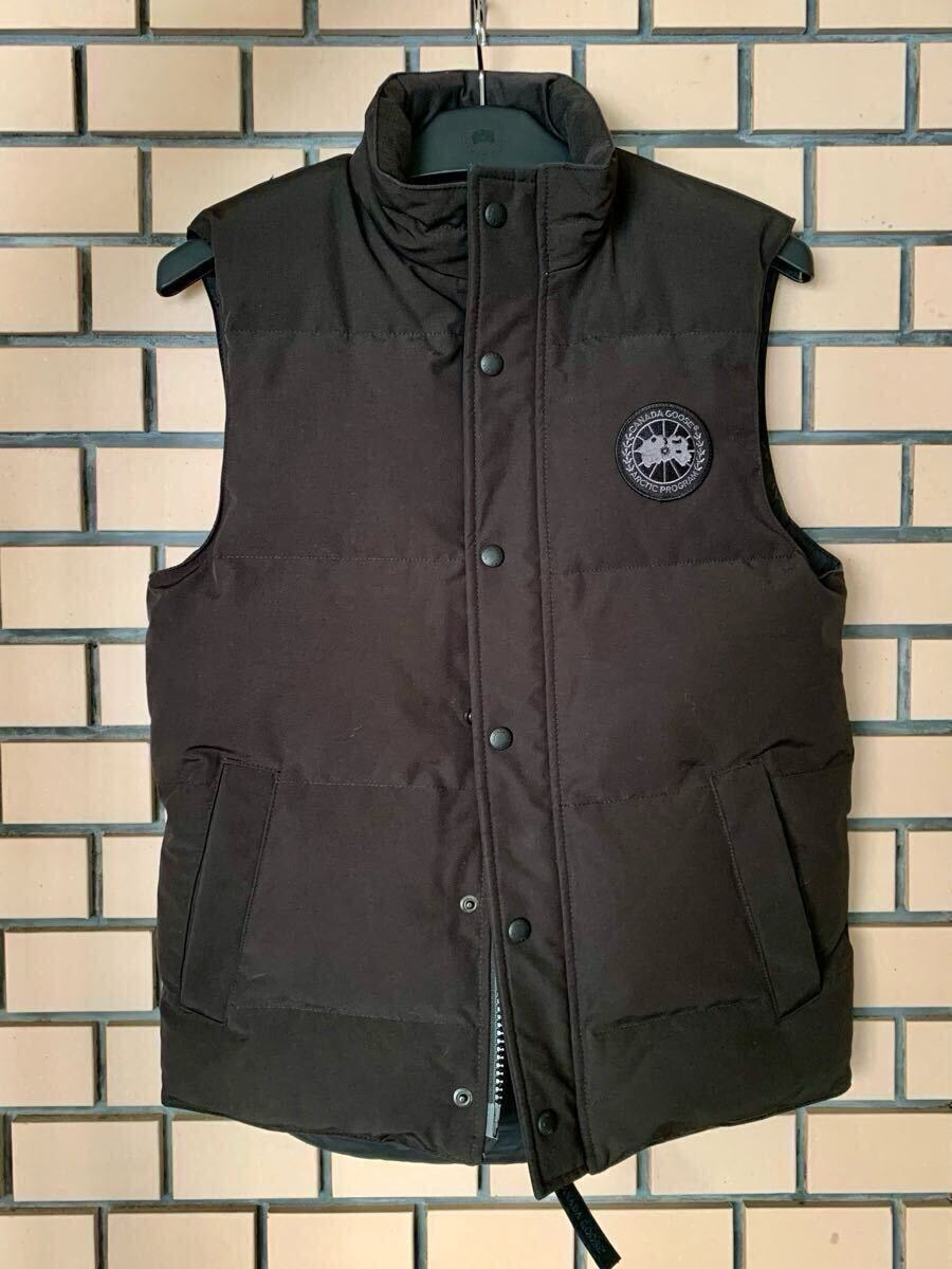 カナダグース Garson Vest Black Label