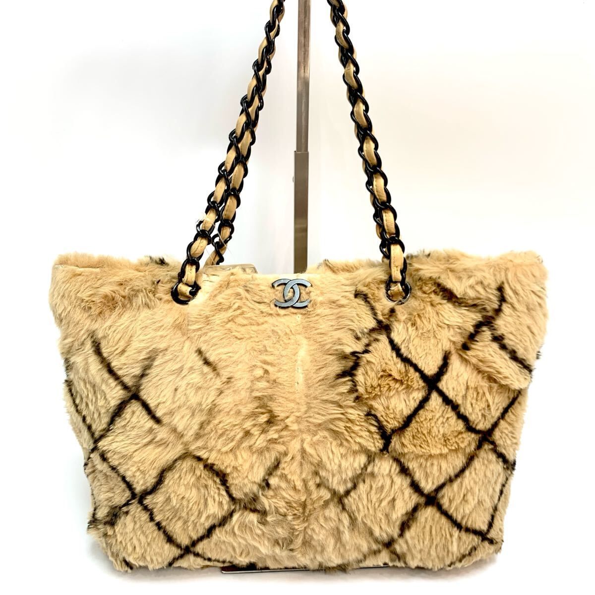 CHANEL ファー キルティング ショルダーバッグ