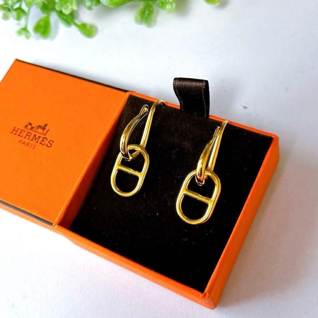 美品 エルメス　オーマイヨン シェーヌダンクル ピアス GP