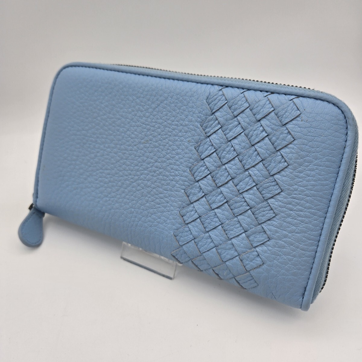 BOTTEGA VENETA ボッテガヴェネタ イントレチャート ラウンドファスナー長財布 財布 レザー ブルー 水色