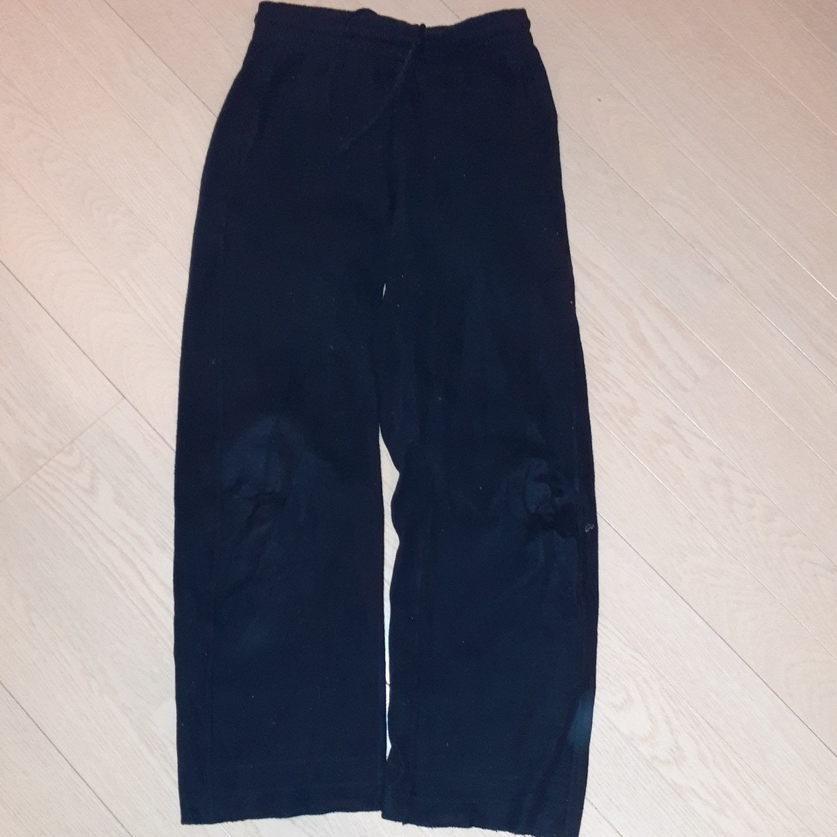 ユニクロ パンツ Sサイズ 美品 スラックス 川久保 オム HOMME ウエストS 黒色 股下74cm 裾幅22cm paris 古着 ヴィンテージ