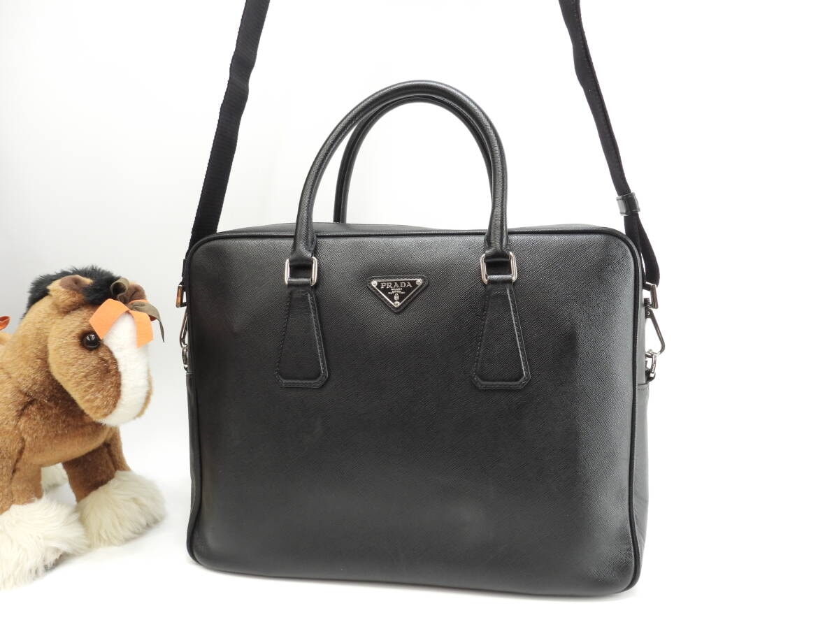 プラダ s付ブリーフケース 三角プレート サフィアーノ黒 書類カバン ドキュメントケース@208