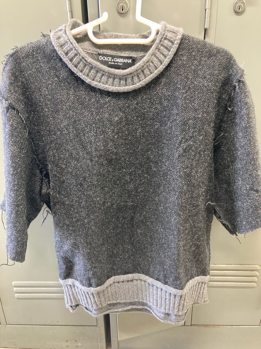 美品　希少　DG DOLCE&GABBANA ドルチェ＆ガッバーナ　切り替えニット　ほつれ加工　ドルチェ＆ガッバーナジャパンの追加タグ付