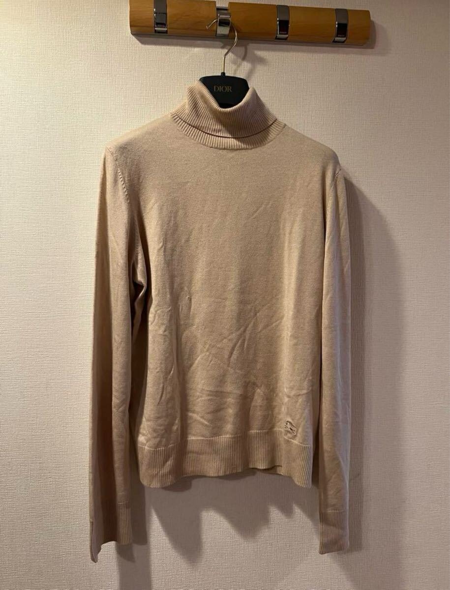 ベージュ色　バーバリー　タートルネック　シルクカシミヤ　　混合ニット　Mサイズ Burberry